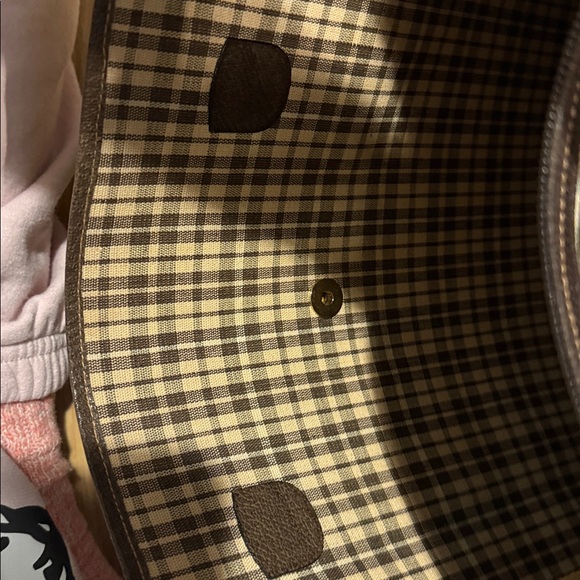 Authentic Vintage Gucci Sherry Line Tan Canvas Tote with Signature Straps - Picture 14 of 16